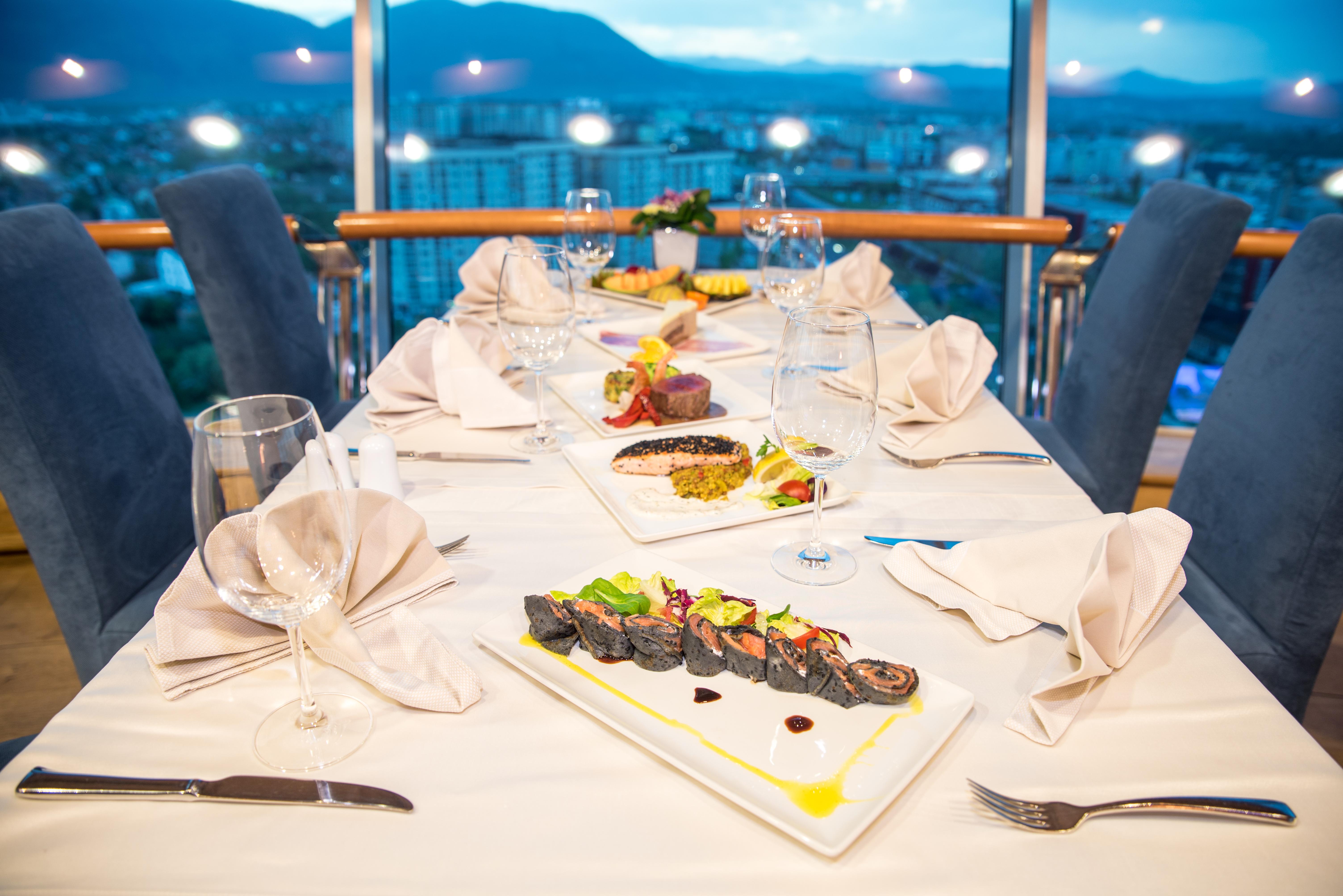 Radon Plaza Hotel Sarajevo Exterior photo A table set for dinner