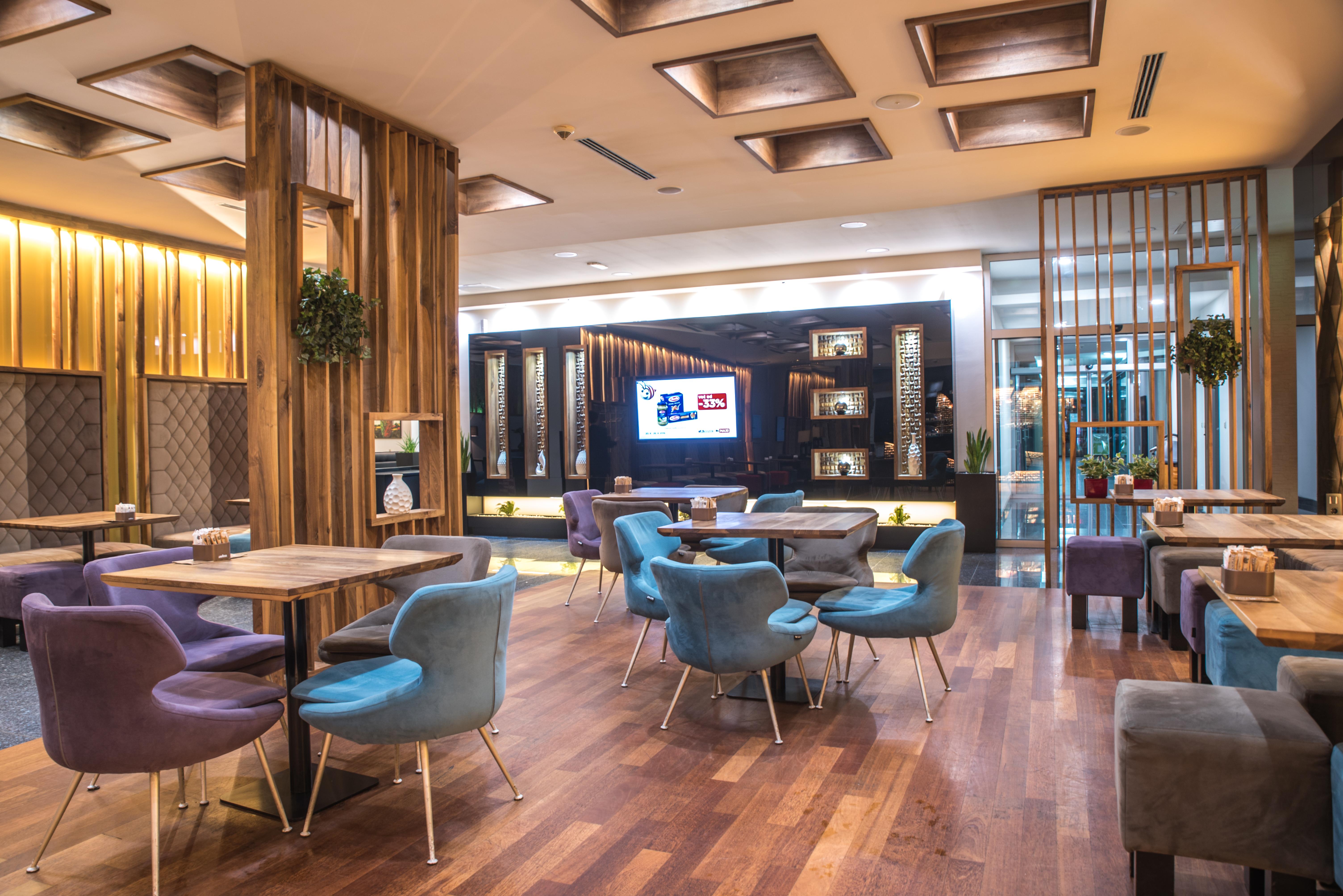 Radon Plaza Hotel Sarajevo Exterior photo VIP Lounge at Istanbul Atatürk Airport